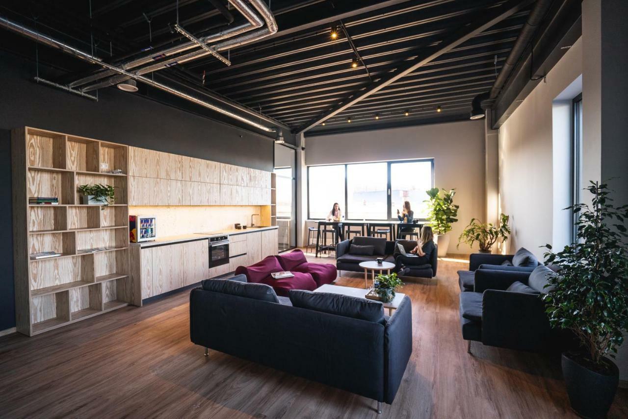Aparthotel Light House Coliving Klaipėda Esterno foto